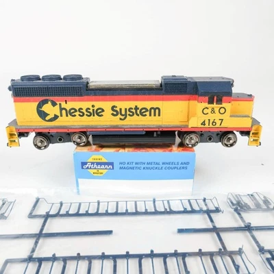 Athearn HO Scale Chessie System C&O #4167 EMD GP40-2 Diesel Locomotive Kit DC - Image 1 of 4
