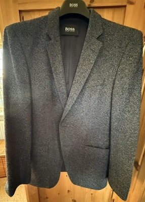 Hugo Boss Blazer in Herringbone wool blend -Grey  42R - Image 1 of 4