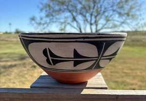 Vintage SIGNIERTE ROBERT TENORIO Santo Domingo PUEBLO KERAMIK SCHALE 7” X 4” - Bild 1 von 7