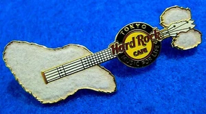 TOKYO MUSIC FOR LIFE SERIES ZZ TOP FUZZY BASS FUR COAT GUITAR Hard Rock Cafe PIN - Picture 1 of 1