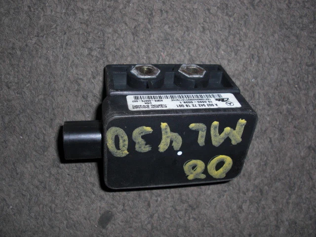 1998-1999-2000-01-02-2003 MERCEDES-BENZ W163 ML430 YAW TURN RATE 传感器模块  — 第 1/4 张图片