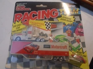 RACING CHAMPIONS,#15 GEOFF BODINE, MOTORCRAFT FORD,TEAM TRANSPORTOR AND CAR 1/87 - Picture 1 of 2
