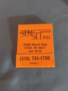 Vintage Matchbook SUNSET INN Entertainment -Cocktails-banquets Utica MI-Unstruck - Picture 1 of 3