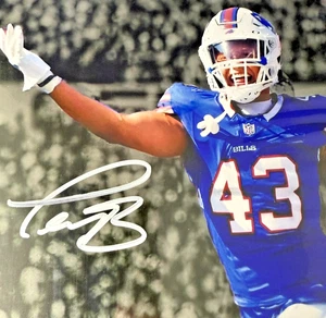 TERREL BERNARD Signed 8x10 Photo BILLS Autograph w/COA (VSA) - Picture 1 of 5