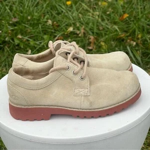UGG Australia Shoes Kids Youth Size 1 Sand Beige Suede Lace Up Sherpa Oxfords - Picture 1 of 13