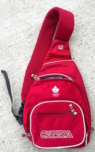 HBC Hudson's Bay Company Canada Toront Olympic Team Cross Body Backpack NEW RARE - Bild 1 von 3