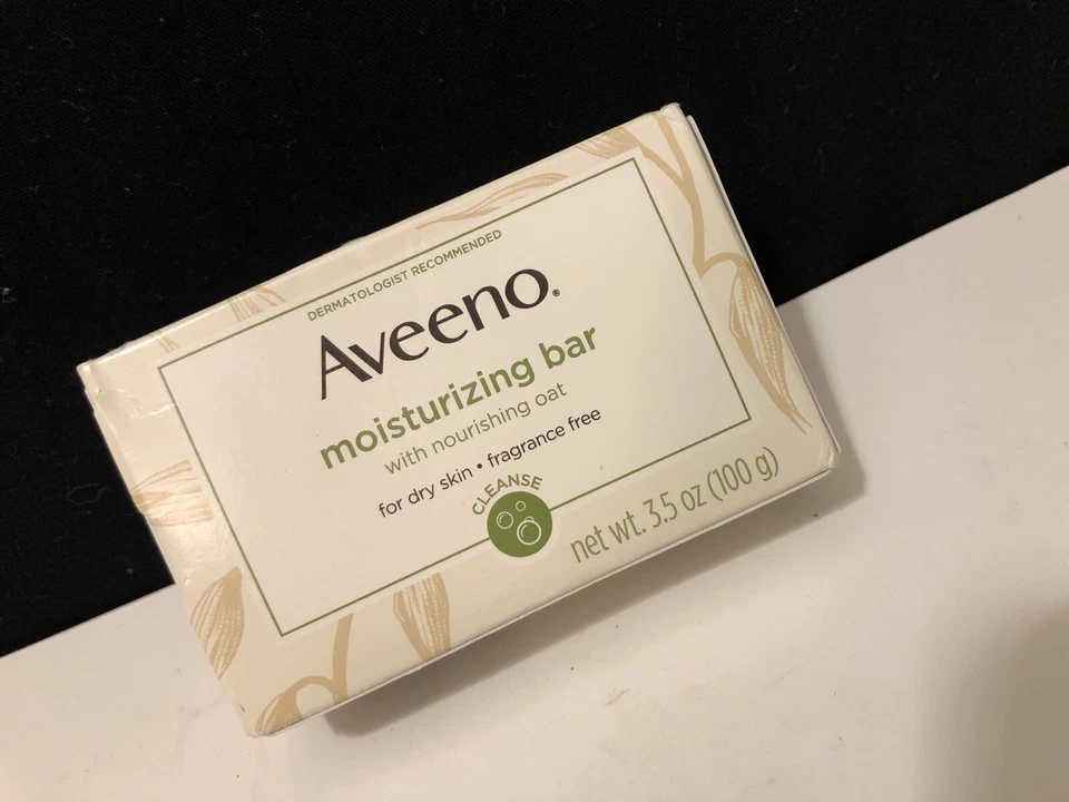 Aveeno Moisturizing Bar Soap with Nourishing Oat for Dry Skin 3.5 oz - NIB - NEW - Image 1 of 1
