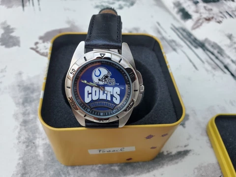 NFL Men's Indianapolis Colts Fossil Watch w/ Leather Band & Case! New Cover