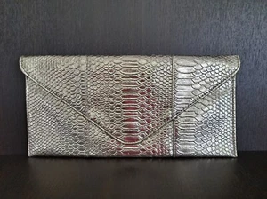 Urban Expressions Metallic Lt. Gold Clutch Faux Croc Envelope Bag Evening Purse - Picture 1 of 10