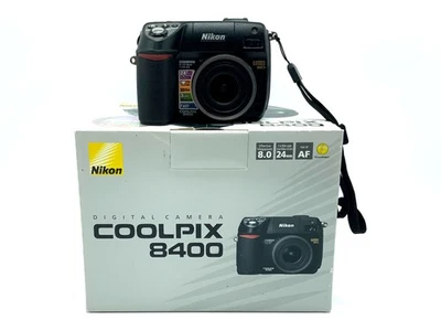 Nikon Coolpix 8400 Digitale Kompaktkamera mit 6.1-21.6mm - Bild 1 von 4