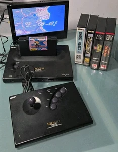 Paquete de consola Neo Geo AES EE. UU. + 4 juegos completos Aes incluidos! ¡Leer anuncio! - Imagen 1 de 14