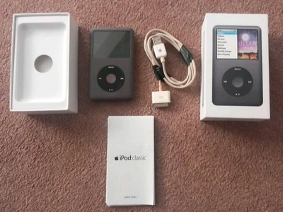 iPod classic 160 GB negro usado en buen estado arañazos en la parte posterior - Imagen 1 de 4