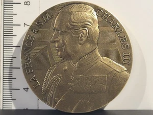 (L1160) Monnaie de Paris King Charles III Coronation Bronze Medal - Picture 1 of 7