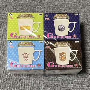 Juego de 4 tazas Jojo's Bizarre Adventure Steel Ball Run cerámica blanca usadas - Imagen 1 de 2