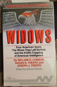 Widows by Curson Four American Spies (1989, Audio Cassette) NEW/SEALED - Foto 1 di 3