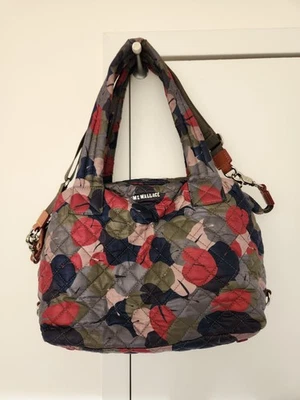 MZ Wallace Sutton 豪华中号手提包迷彩印花绗缝包托特包钱包 — 第 1/4 张图片