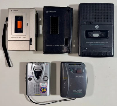 Sony Walkman Cassette Radio y Sanyo GE Cinta Grabadora Lote de 4 Piezas/Reparación Foto 1 de 3