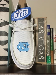 Mocasín North Carolina NCAA para Hombres 12 Blanco Hey Dudes Wally Deportes Malla Zapatos Informales - Imagen 1 de 7