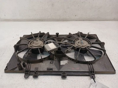 Оригинальный вентилятор радиатора в сборе 06–10 INFINITI M35/M45 21481EH11B - Изображение 1 из 4