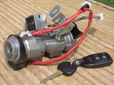 Interruptor de encendido Kia Sportage 11-13 cilindro de bloqueo de dirección con llave original OEM Foto 1 de 4