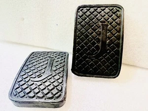 Jaguar Ser1 MK1 MK2 MK9 MK10 3.8S 420 XJ6 Brake and Clutch Pedal Pads C8969 - Picture 1 of 4