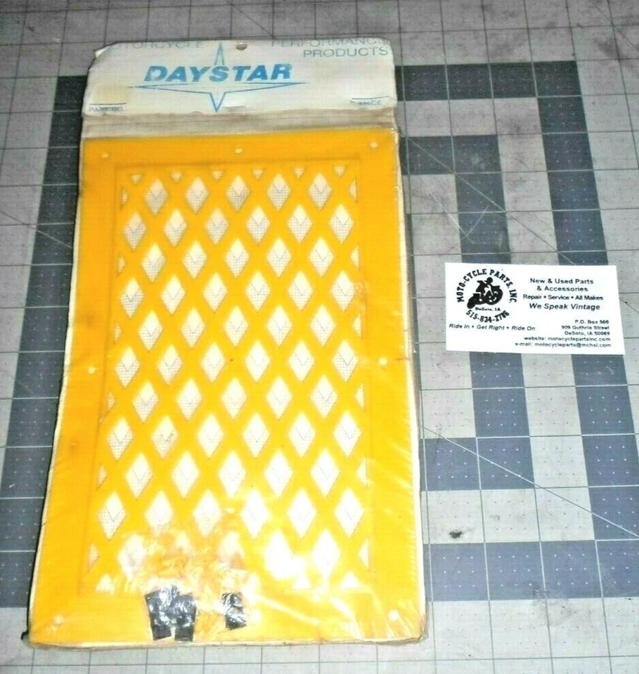 DAYSTAR RADIATOR GUARD YELLOW NOS 1 QUANTITY VINTAGE SUZUKI YAMAHA FREE SHIPPING - Image 1 of 2