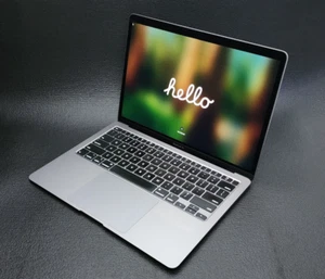 2020 Apple MacBook Air 13.3" i5 1.1 GHz 8GB RAM 512gb SSD Silver A2179 - Bild 1 von 12