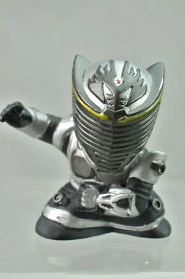 SD Masked Kamen Rider - Caballero Dragón Ónix Oscuro Títere Negro Gashapon Chibi Hero Foto 1 de 2