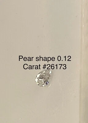 Diamante natural en forma de pera de 0,12 quilates Foto 1 de 4