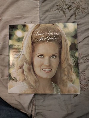 Lynn Anderson Vinyl LP Rose Garden Columbia Records 33 RPM - Image 1 of 3