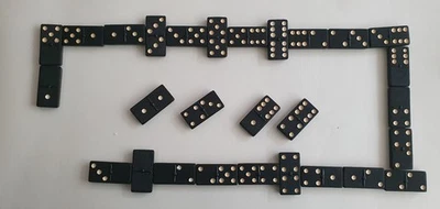 Vintage Empire Dominoes. Black Bakelite,  standard set 28 pcs original tin - Image 1 of 4