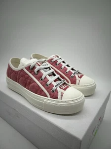 Dior Walk N Dior Cannage Acolchado Rosa Caramelo TOTALMENTE NUEVO - Imagen 1 de 9