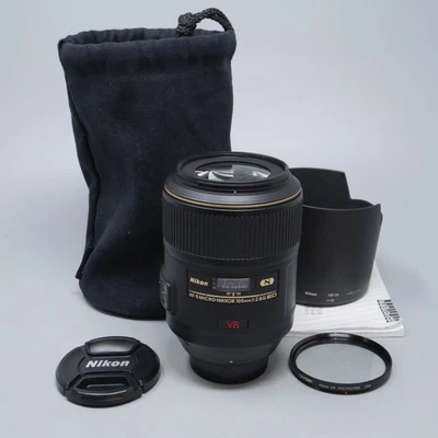 Lente Nikon AF-S Nikkor 105 mm f/2,8 G VR Micro IF ED Foto 1 de 4