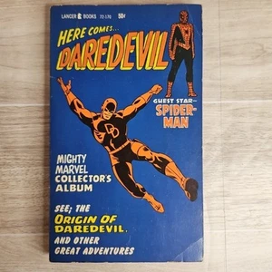 1967 Buch "Here Comes...Daredevil" mit Spiderman - Bild 1 von 10