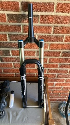 Fox Float 34 27.5" Front Suspension Fork - Image 1 of 4