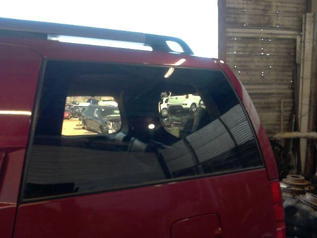 06 07 08 09 10 11 12 NISSAN PATHFINDER Cuarto de cristal/ventana izquierda Foto 1 de 1