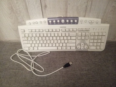 Vintage Compaq Wired USB Keyboard Model # SDM4540UL Tested  - Image 1 of 4