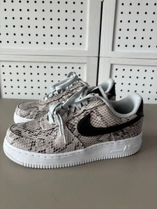 Men's 4 Nike Air Force 1 Snake Skin Low Top Sneaker Fight Club BQ4424-100 - Picture 1 of 10