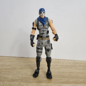Figura de acción Epic Games FORTNITE Victory Series Warpaint Poseable Soldier 7" - Imagen 1 de 12