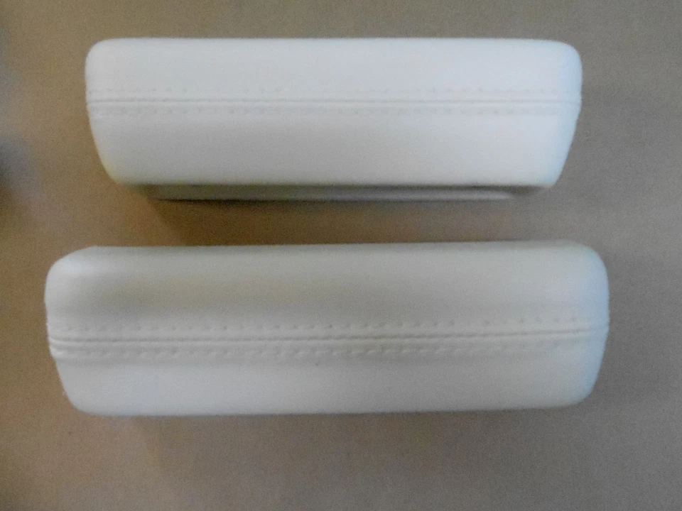 fits 68 69 70 71 72 Dart Valiant Demon Duster 68 69 Barracuda White Armrest Pads - Image 1 of 1