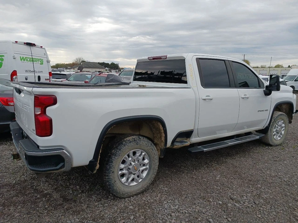 Alternator 220 Amp Fits 20-23 SILVERADO 2500 PICKUP 11571281 - Image 1 of 4