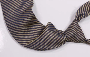 Brooks Brothers Navy Blue Gold Striped Silk Necktie Tie Made in USA - Picture 1 of 5