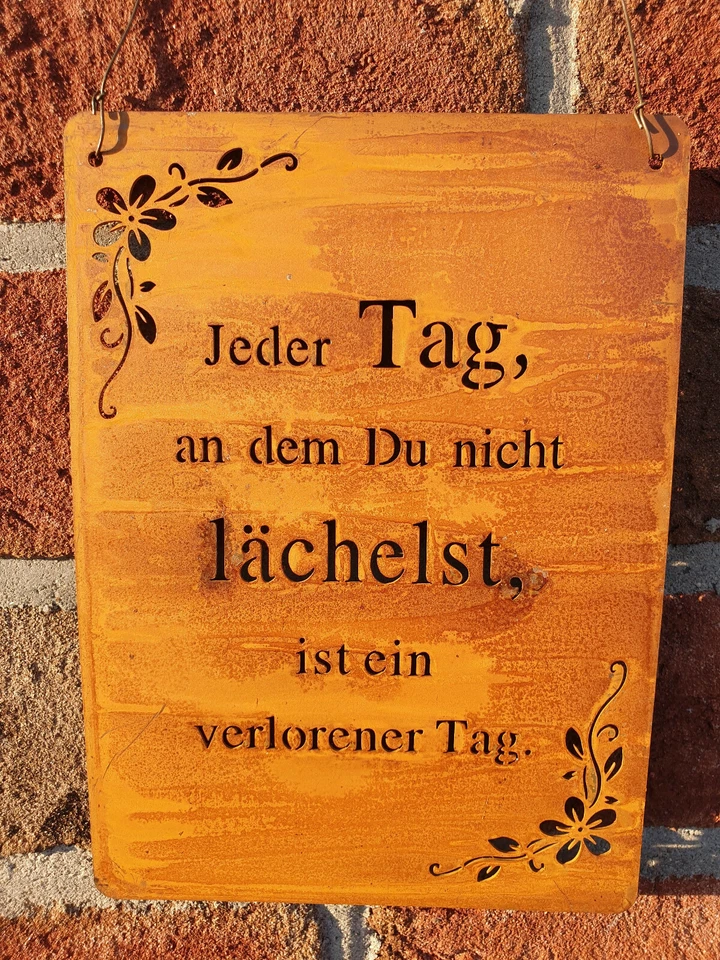 Edelrost Schild Tafel Spruch Garten Deko Tag lächeln - Bild 1 von 1