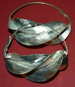 Pendientes de metal de latón lavado livianos de plata africana Fulani de África - Imagen 1 de 2