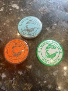Vintage HUNT CLUB BADGES FROM MUNCY CREEK CLUB COOL COLLECTOR BADGES. - Picture 1 of 1