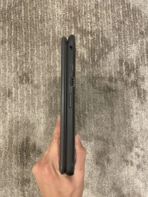 Lot of 10 Dell Chromebook 11.6" (16GB eMMC, Intel Celeron) CHARGERS INCLUDED  - Image 1 of 4