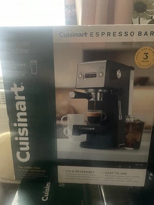 Máquina de espresso delgada Cuisinart Espresso Bar Collection Foto 1 de 4