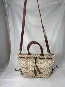 Fantastic Dooney & Bourke Hearts & Stars Canvas Tassel Tote Leather Trim - Picture 1 of 8