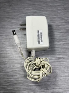 ORIGINAL Netgear 2ABB018F 1 Power Supply 332-11008-01 Adapter 12V 1.5A - Picture 1 of 2