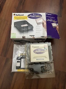 SyQuest ezflyer 230MB External SCSI Mac Or PC - New Open Box - Vintage Must See! - Afbeelding 1 van 6